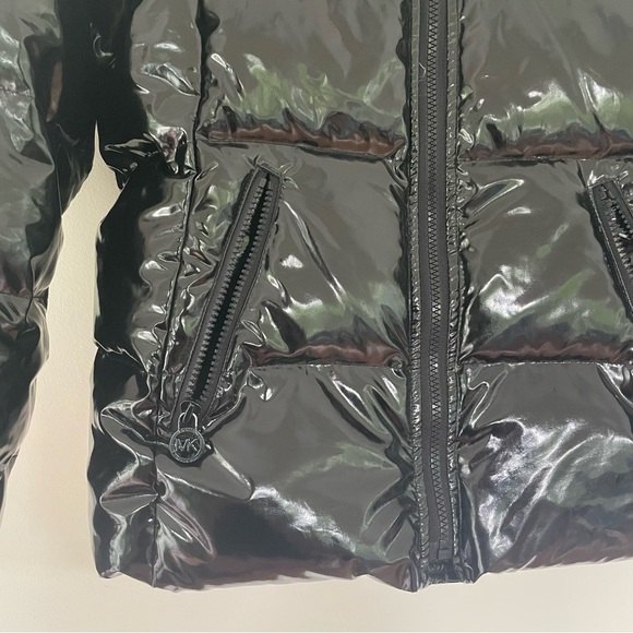 MICHAEL Michael Kors Black Patent Quilted Puffer Jacket Coat Size S - Picture 3 of 9